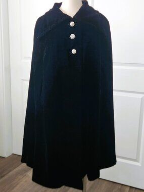 Vintage Style Black Velvet Opera Cape Cloak Satin Lined
